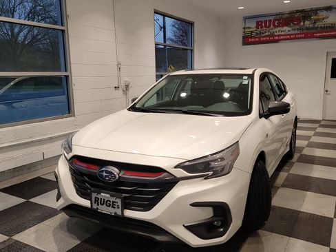 Used 2023 Subaru Legacy Sport image 2