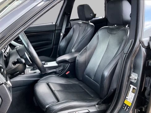 Used 2016 BMW 328i Gran Turismo xDrive AWD/4WD image 8