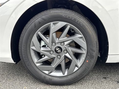 New 2026 Hyundai Elantra Blue image 11