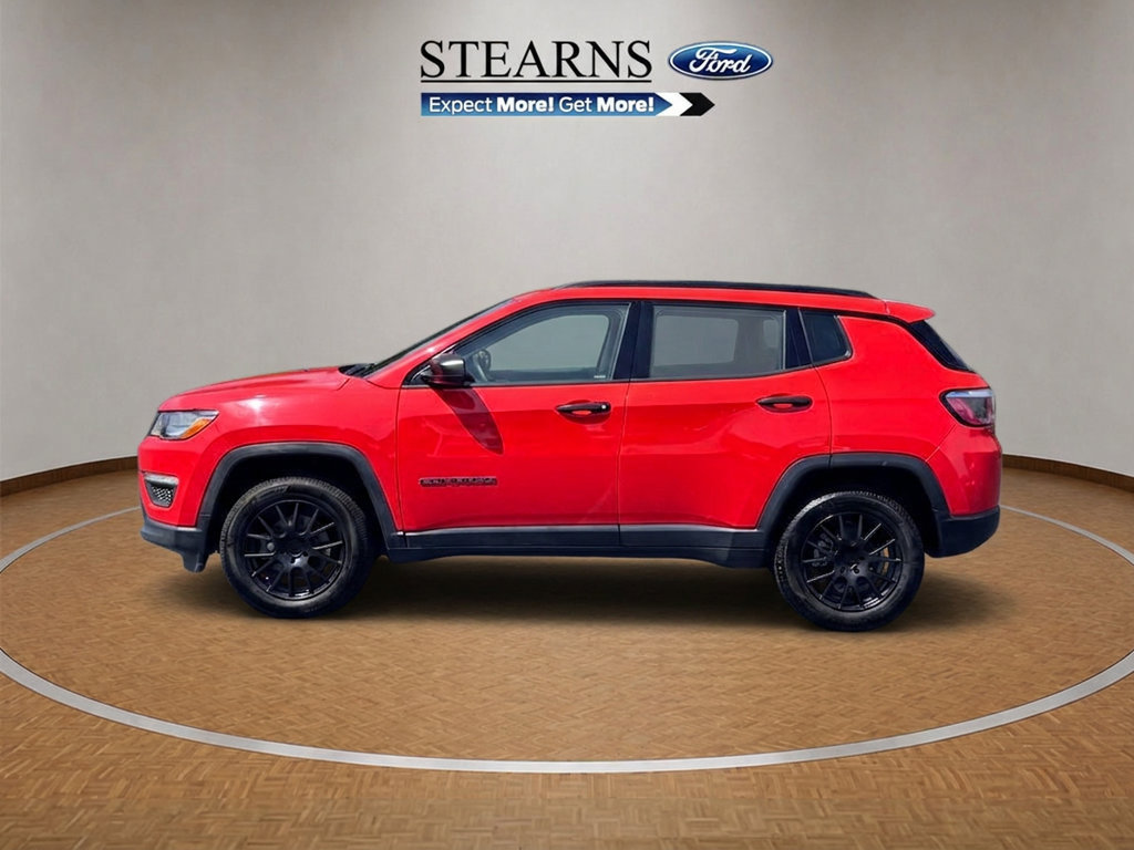 Used 2018 Jeep Compass Sport AWD/4WD image 3