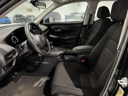 Used 2024 Honda HR-V LX image 26