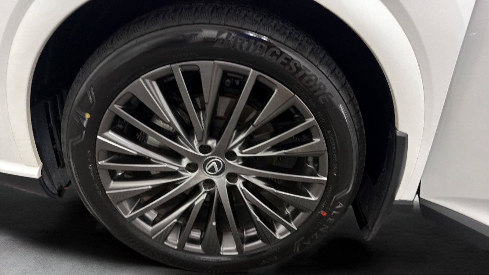 Used 2023 Lexus RX 350 FWD w/ Cold Area Package image 24