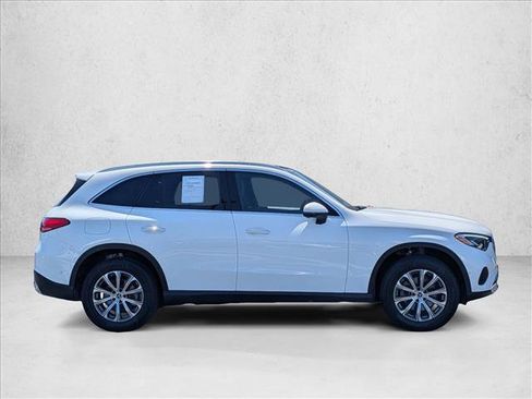 Certified 2026 Mercedes-Benz GLC 300 4MATIC image 4