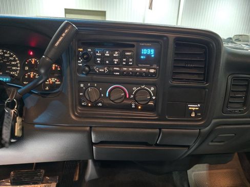 Used 2002 Chevrolet Silverado 1500 LS w/ Off-Road Chassis Pkg image 49