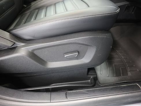 Used 2024 Ford Edge SEL w/ Convenience Package AWD/4WD image 22