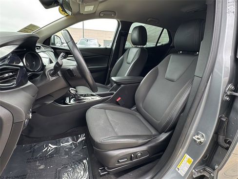 Used 2023 Buick Encore GX Select image 12