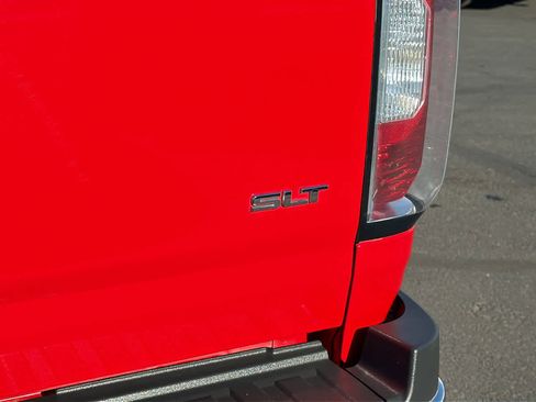 Used 2020 GMC Canyon SLT w/ Driver Alert Package image 28