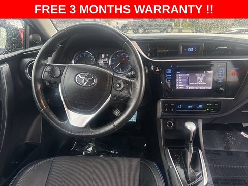 Used 2018 Toyota Corolla SE FWD image 27