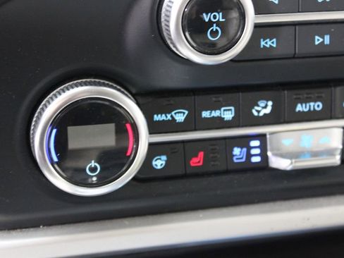 Used 2024 Ford Expedition Max Limited AWD/4WD image 49