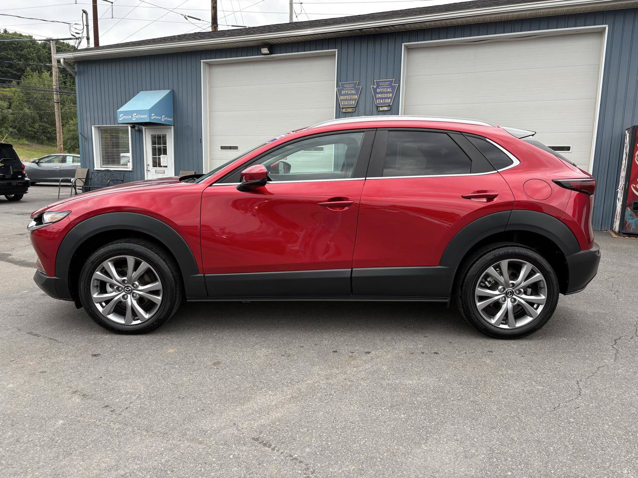 Used 2023 MAZDA CX-30 AWD 2.5 S w/ Select Package image 2