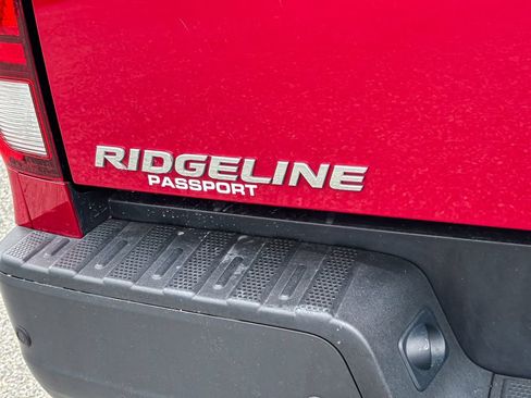 Used 2022 Honda Ridgeline RTL-E image 12