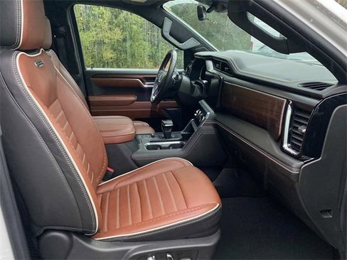 Used 2023 GMC Sierra 1500 Denali Ultimate image 36