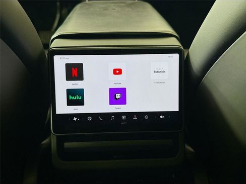 Used 2026 Tesla Model Y 2WD image 12