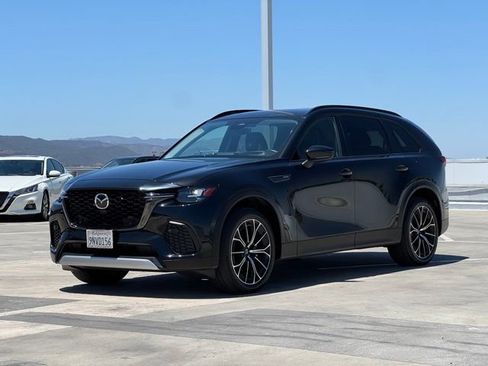 Certified 2025 MAZDA CX-70 Plug-In Hybrid w/ Premium Pkg AWD/4WD image 7