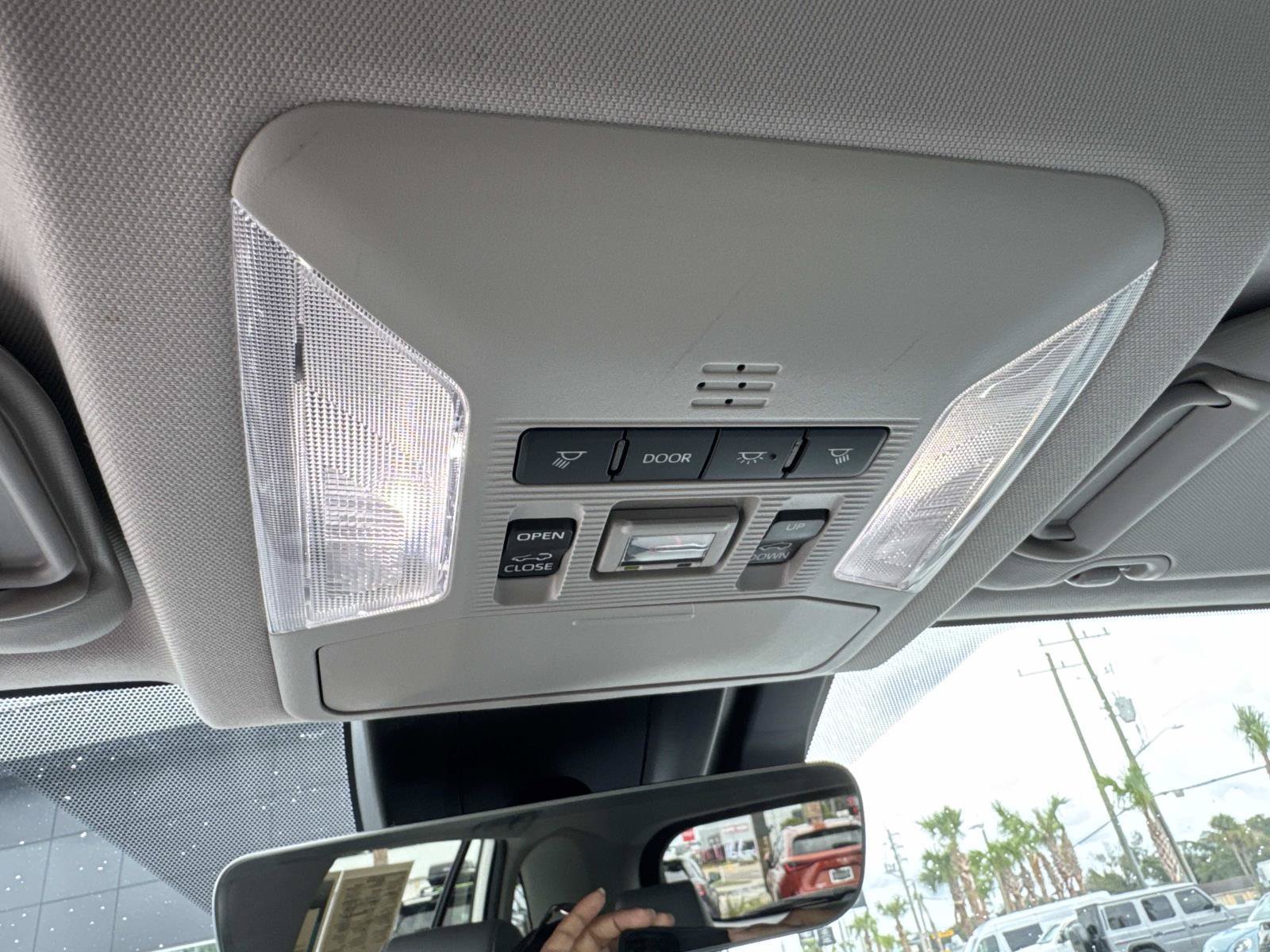 Used 2022 Toyota RAV4 Limited w/ Limited Grade Weather Package FWD image 28