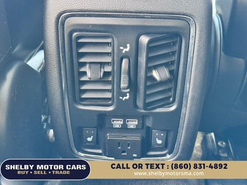 Used 2014 Dodge Durango Limited AWD/4WD image 18