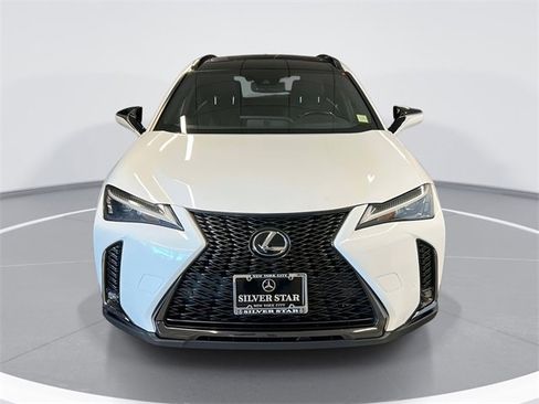 Used 2023 Lexus UX 250h F Sport image 2