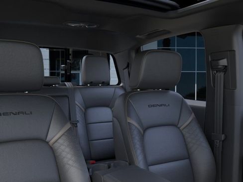 New 2026 GMC Canyon Denali AWD/4WD image 24