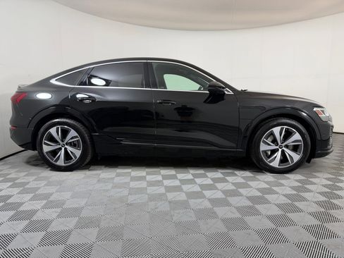 Certified 2024 Audi Q8 e-tron Premium Plus w/ Premium Plus Package AWD/4WD image 8