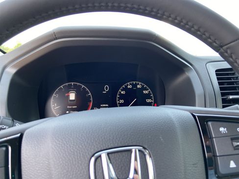 New 2026 Honda Odyssey Touring image 25