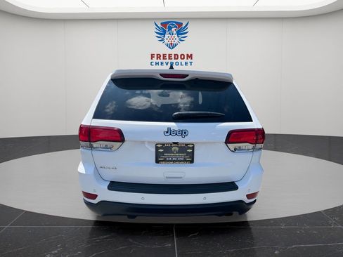Used 2020 Jeep Grand Cherokee Laredo w/ Quick Order Package 2BN North AWD/4WD image 5