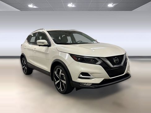 Used 2021 Nissan Rogue Sport SL w/ Premium Package AWD/4WD image 6