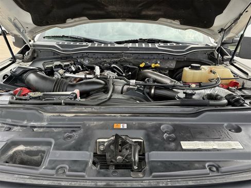 Used 2018 Ford F250 Lariat w/ Lariat Ultimate Package image 26