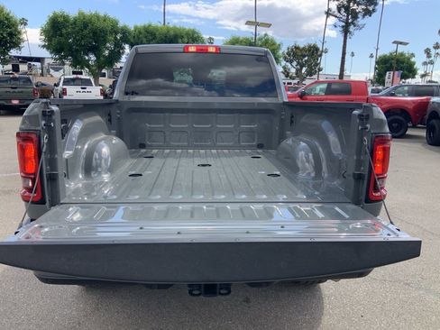 New 2026 RAM 2500 Big Horn AWD/4WD image 5