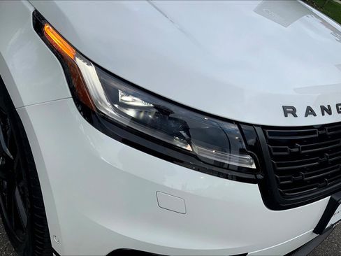 Used 2026 Land Rover Range Rover Velar Dynamic SE image 27