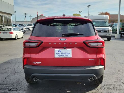 New 2026 Ford Escape ST-Line w/ Cold Weather Package image 5