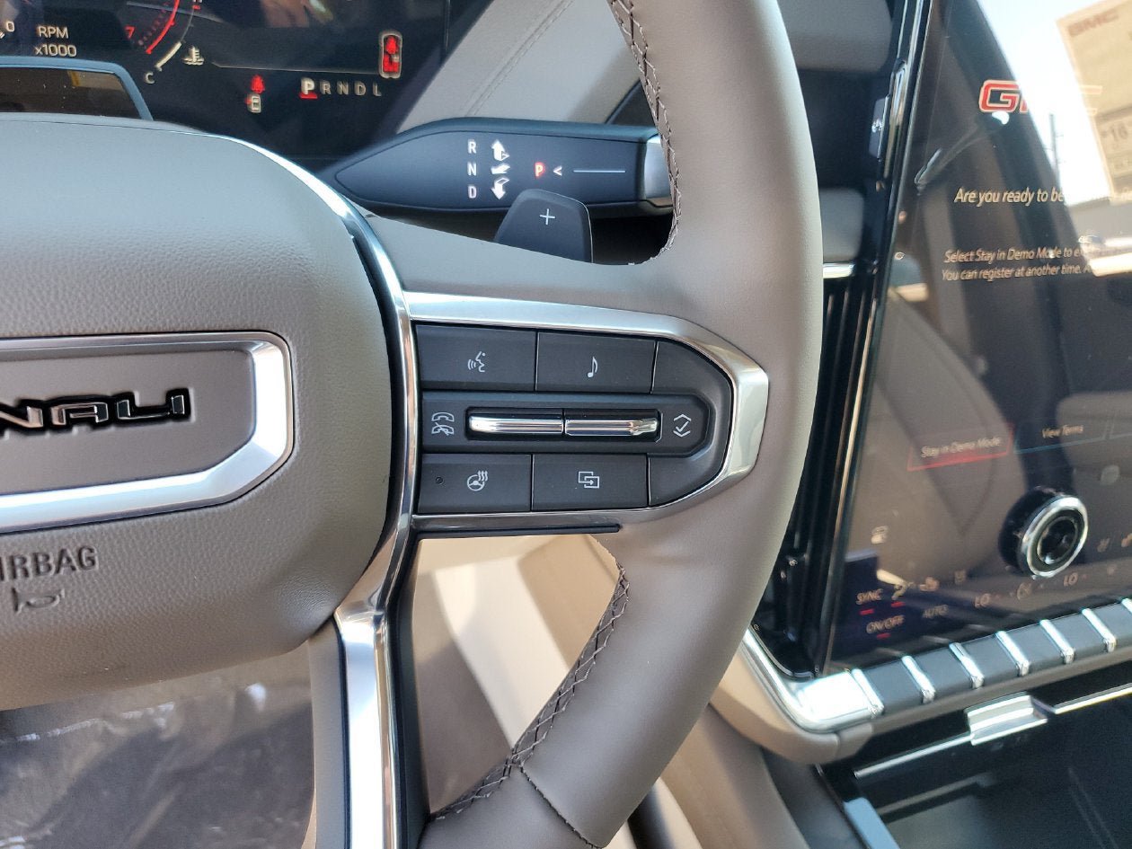 New 2027 GMC Yukon Denali w/ Denali Reserve Package AWD/4WD image 27