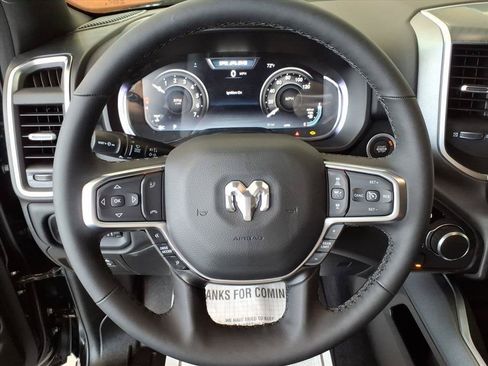 New 2026 RAM 1500 Big Horn AWD/4WD image 13