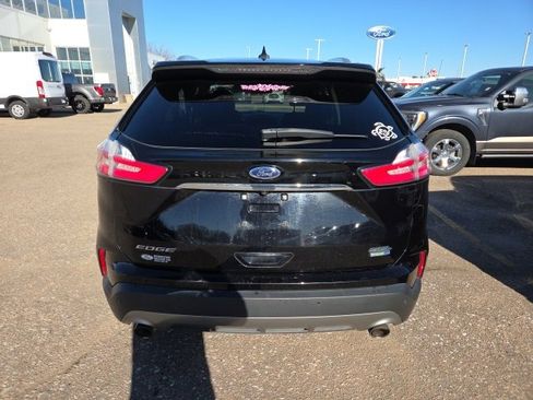 Used 2019 Ford Edge SEL w/ Equipment Group 201A image 4