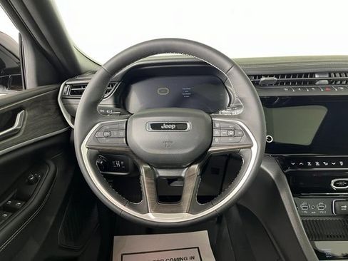Used 2026 Jeep Grand Cherokee L 4WD image 20