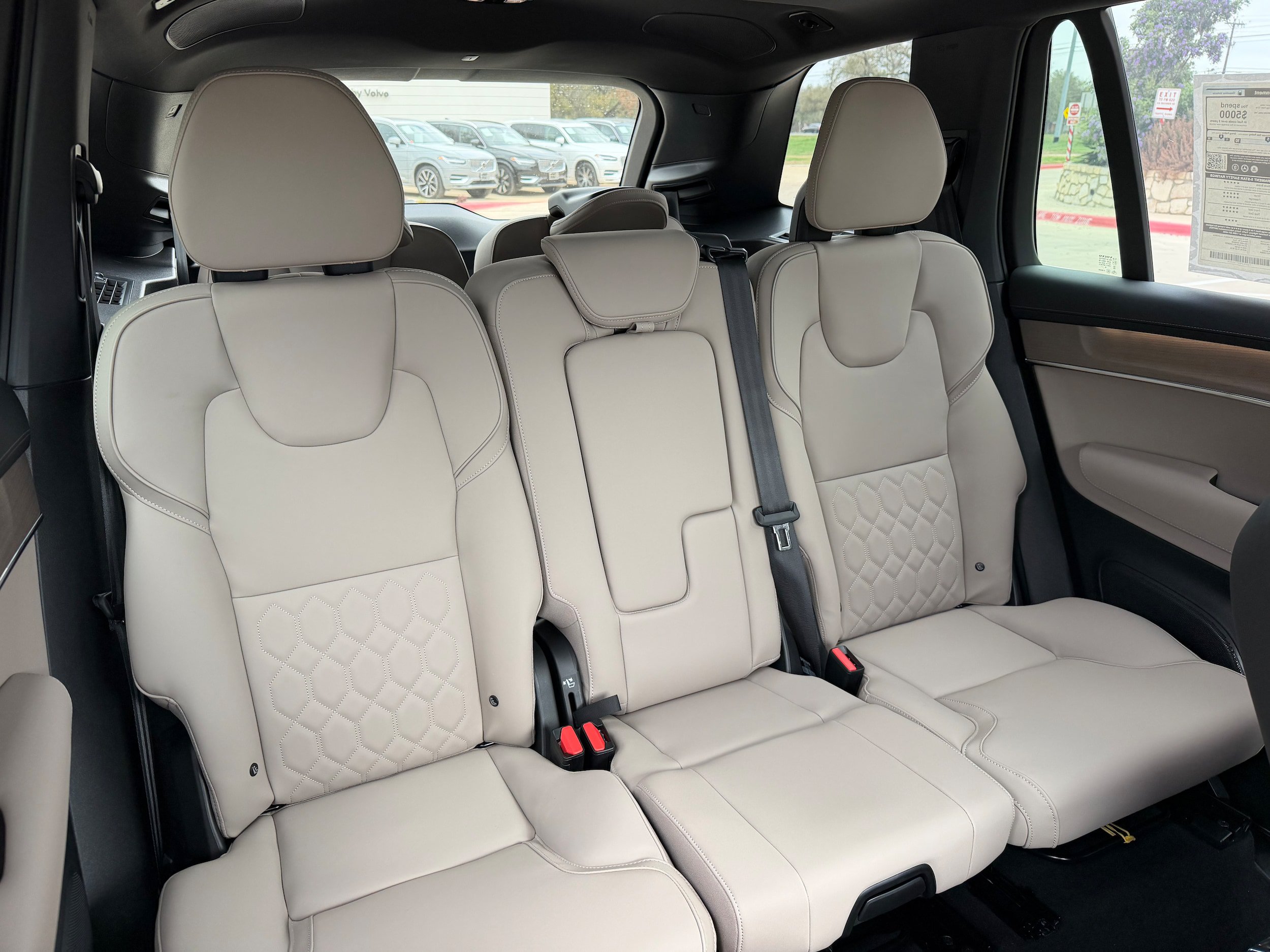 New 2026 Volvo XC90 B6 Plus w/ Protection Package Premier AWD/4WD image 10