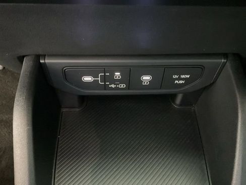 Used 2025 Kia K4 LXS image 12