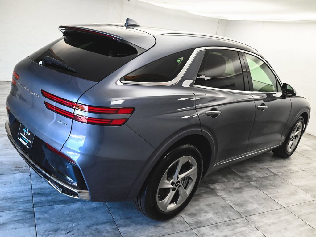 Used 2026 Genesis GV70 2.5T AWD/4WD image 6