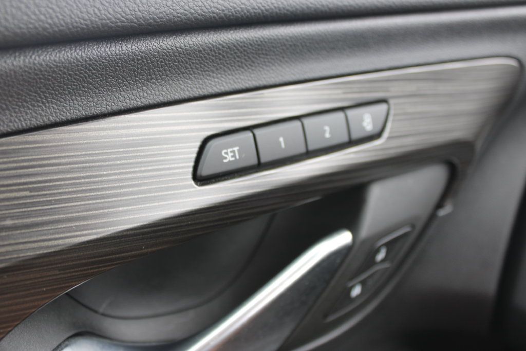 Used 2023 GMC Terrain SLT FWD image 45