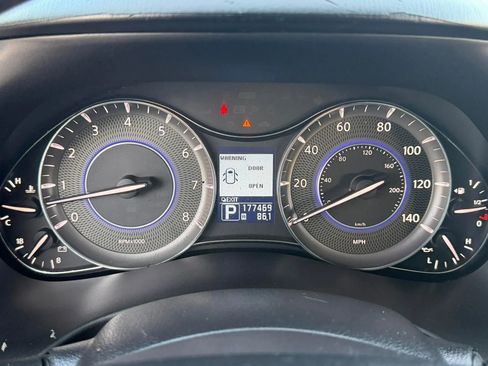 Used 2011 INFINITI QX56 4WD w/ Theater Pkg image 13