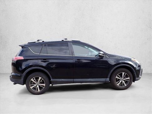 Used 2018 Toyota RAV4 XLE w/ Plus Extra Value Package AWD/4WD image 8