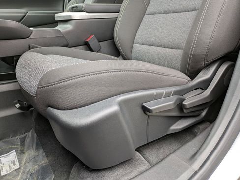 New 2026 GMC Terrain Elevation AWD/4WD image 13