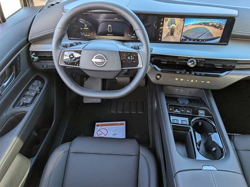 New 2026 Nissan Murano SL image 8