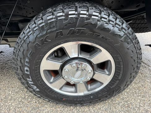 Used 2012 Ford F250 Lariat AWD/4WD image 42