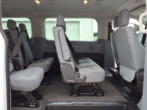Used 2015 Ford Transit 350 XLT RWD image 8