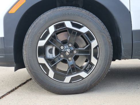 Used 2025 Hyundai Santa Fe SEL image 11