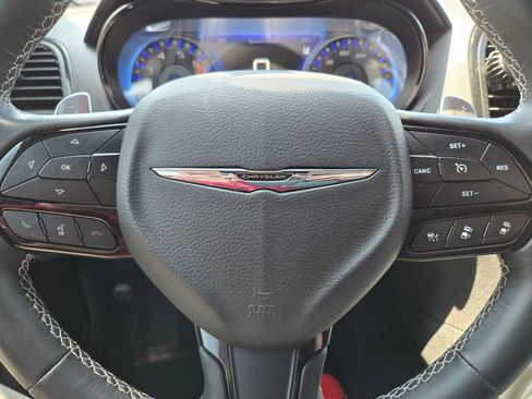 Used 2022 Chrysler 300 S w/ Safetytec Plus Group RWD image 7