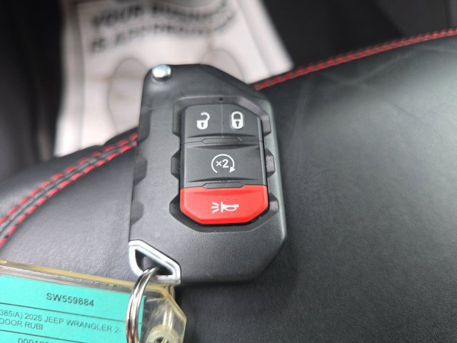 Certified 2025 Jeep Wrangler Rubicon AWD/4WD image 32