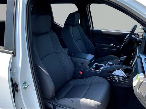 New 2026 Toyota Tacoma SR5 AWD/4WD image 18