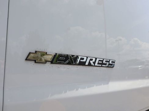 New 2025 Chevrolet Express 2500 w/ Driver Convenience Package image 23