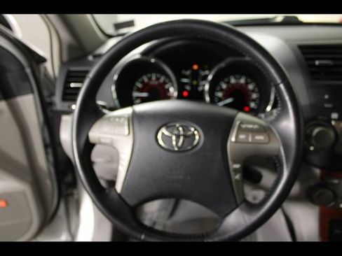 Used 2008 Toyota Highlander Limited FWD image 21
